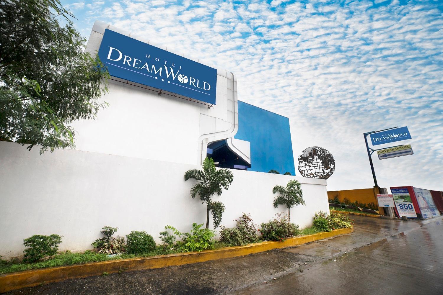Hotel Dreamworld Las Piñas Екстериор снимка